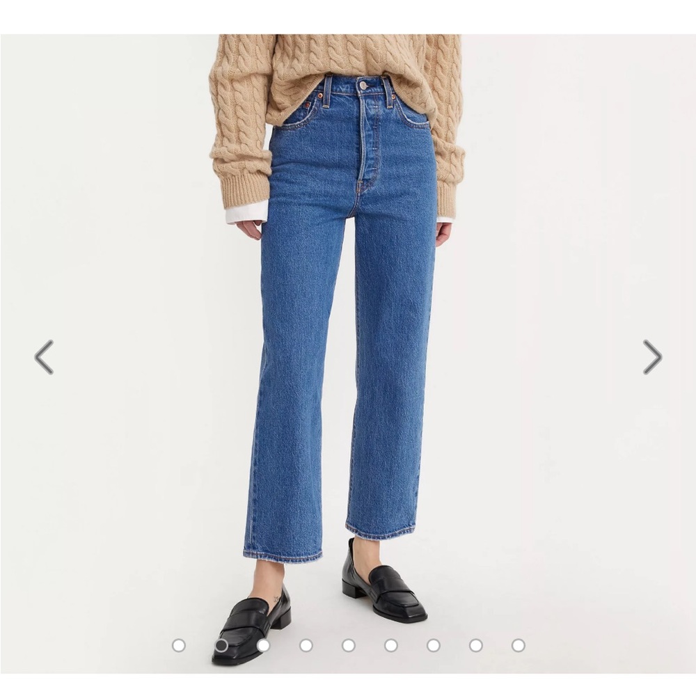 Brand new Levi’s high waisted, straight leg jeans size 25 x 29